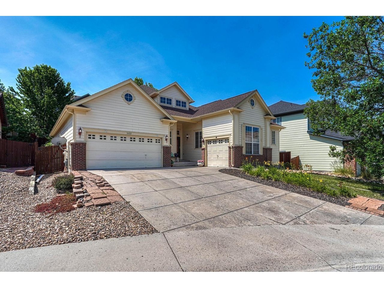 Photo of 1422 Colebrook Ct Castle Rock CO 80109
