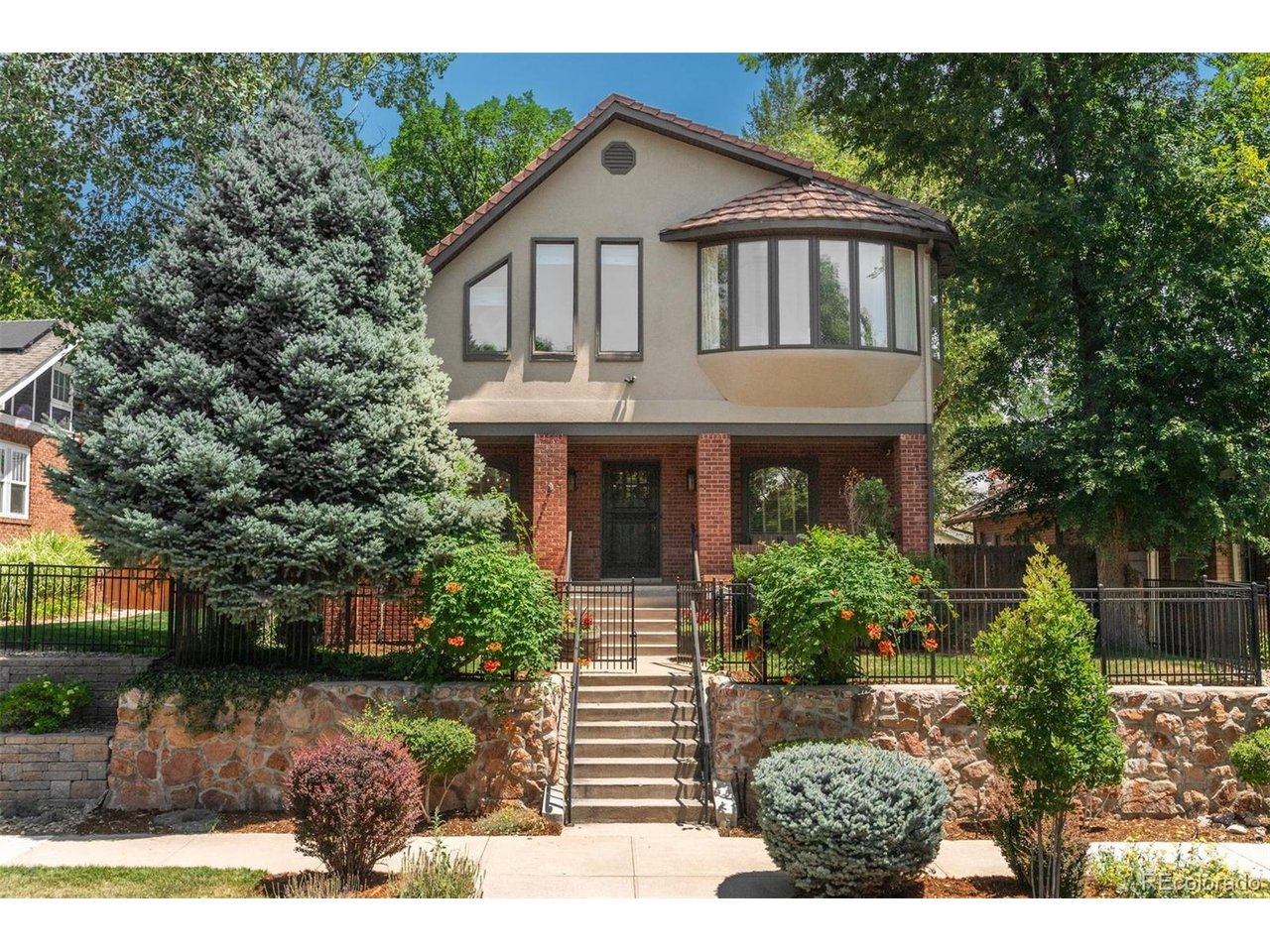 Photo of 668 S Corona St Denver CO 80209