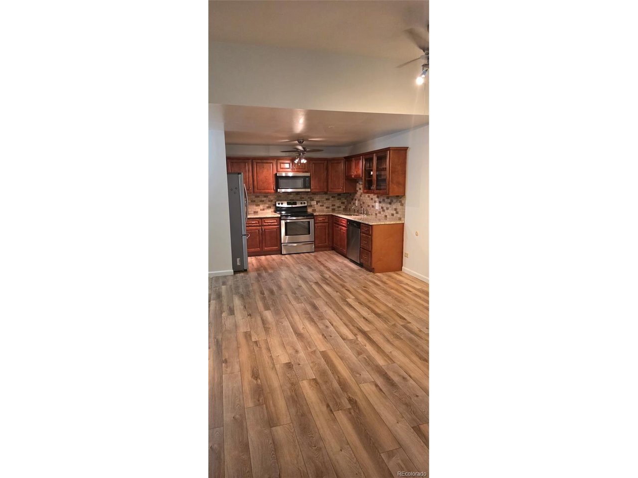 Photo of 675 S Clinton St #11B Denver CO 80247