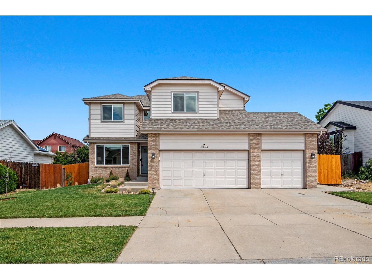Photo of 5064 Durham Ct Denver CO 80239