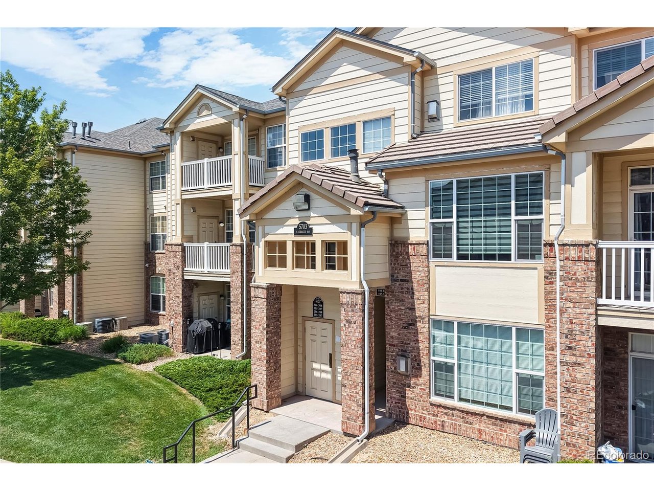 Photo of 5703 N Gibralter Way #205 Aurora CO 80019