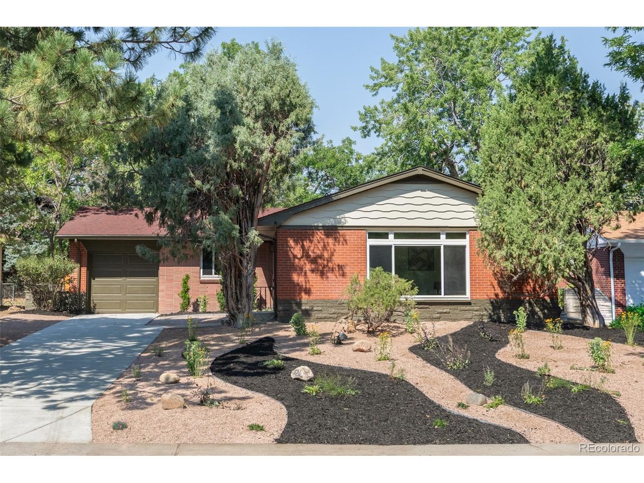 Photo of 2067 S Yates St Denver CO 80219