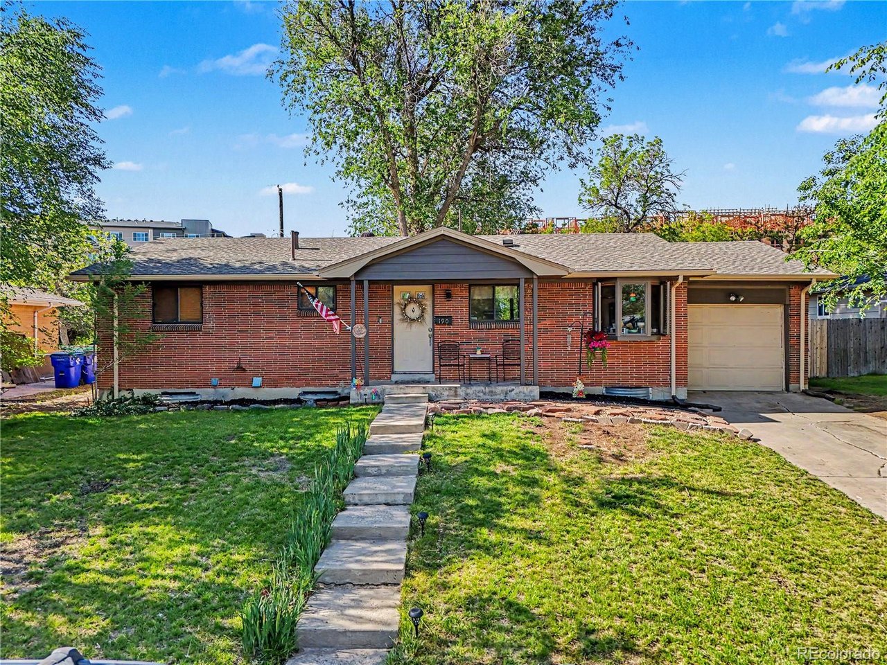 Photo of 190 E Geddes Ave Centennial CO 80122