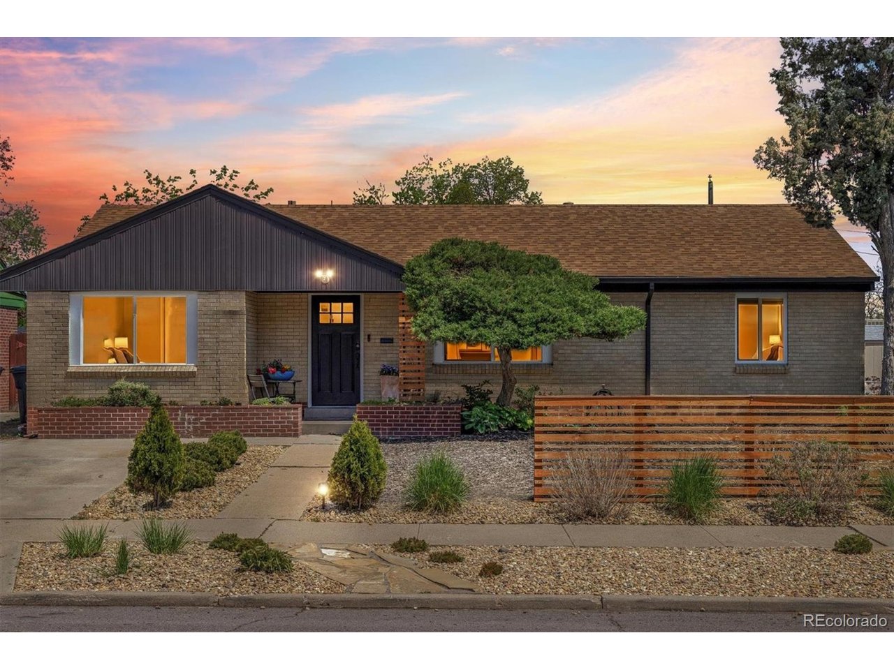 Photo of 1630 S Lowell Blvd Denver CO 80219