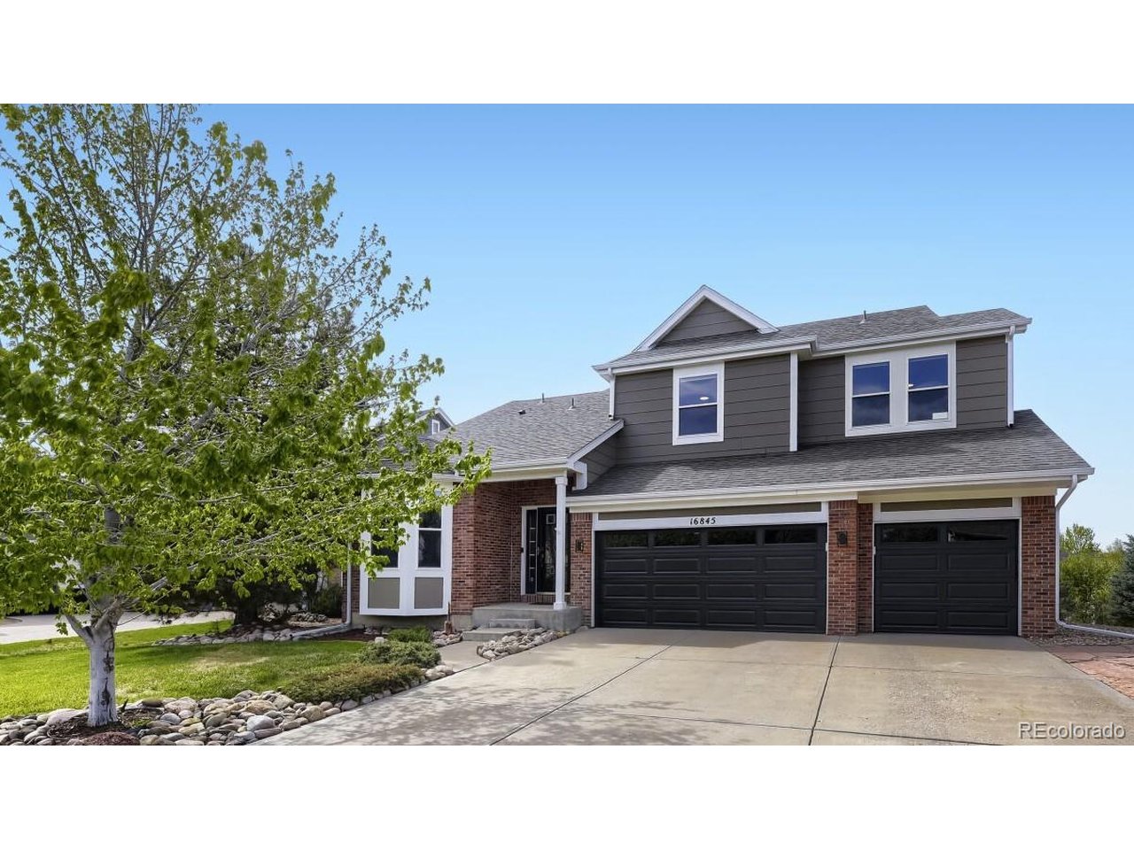 Photo of 16845 E Maplewood Dr Aurora CO 80016