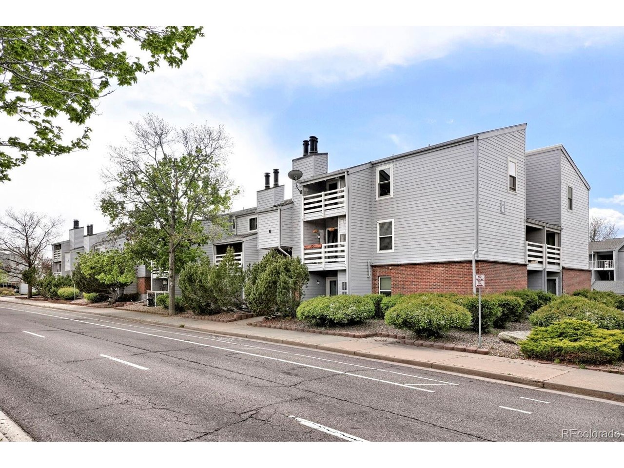 Photo of 3141 S Tamarac Dr #102G Denver CO 80231