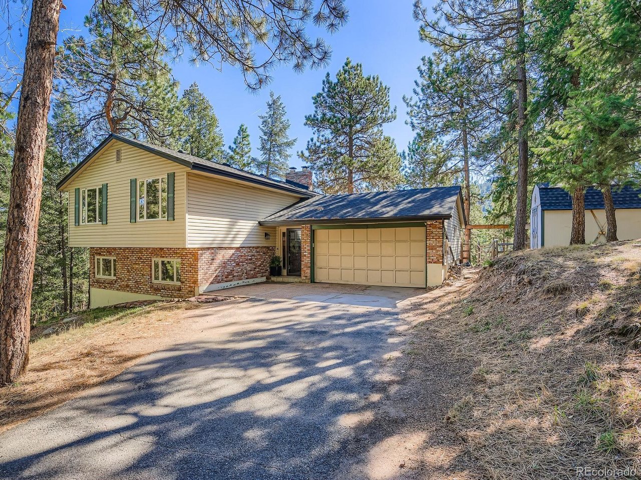 Photo of 6434 Joan Ln Evergreen CO 80439