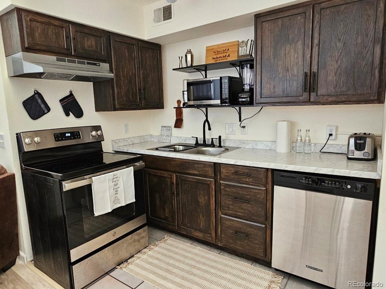 Photo of 1830 Newland Ct #320 Lakewood CO 80214