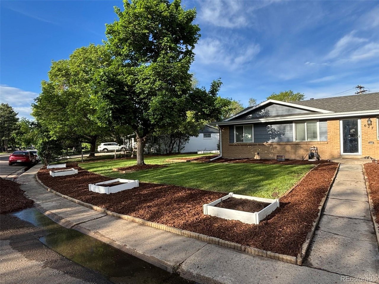 Photo of 627 S Jasmine Way Denver CO 80224