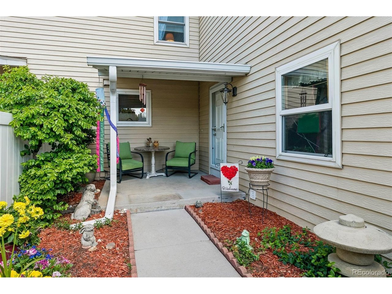 Photo of 2446 S Vaughn Way #E Aurora CO 80014