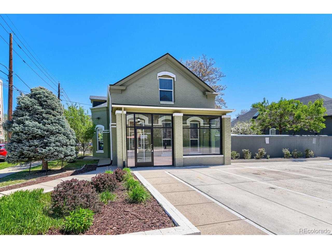 Photo of 1960 N Clarkson St Denver CO 80218