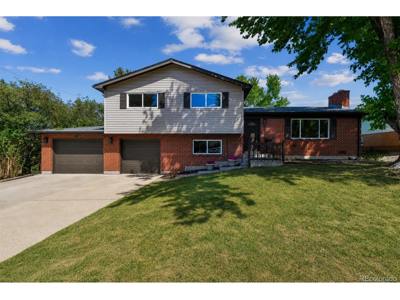 Photo of 9944 Bruce Ln Denver CO 80260