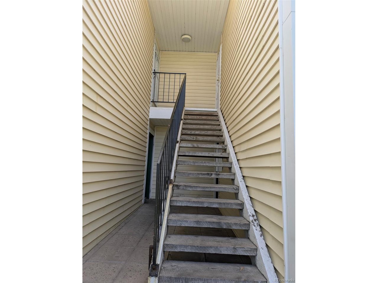 Photo of 8555 Fairmount Dr #203-J Denver CO 80247