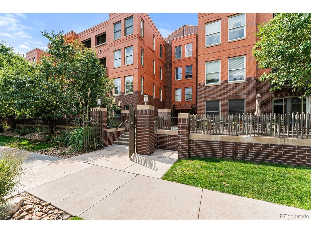 Photo of 1631 N Emerson St #207 Denver CO 80218