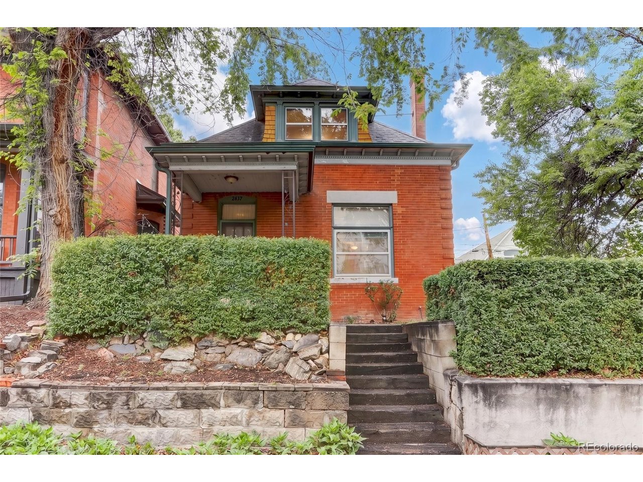 Photo of 2437 W Caithness Pl Denver CO 80211