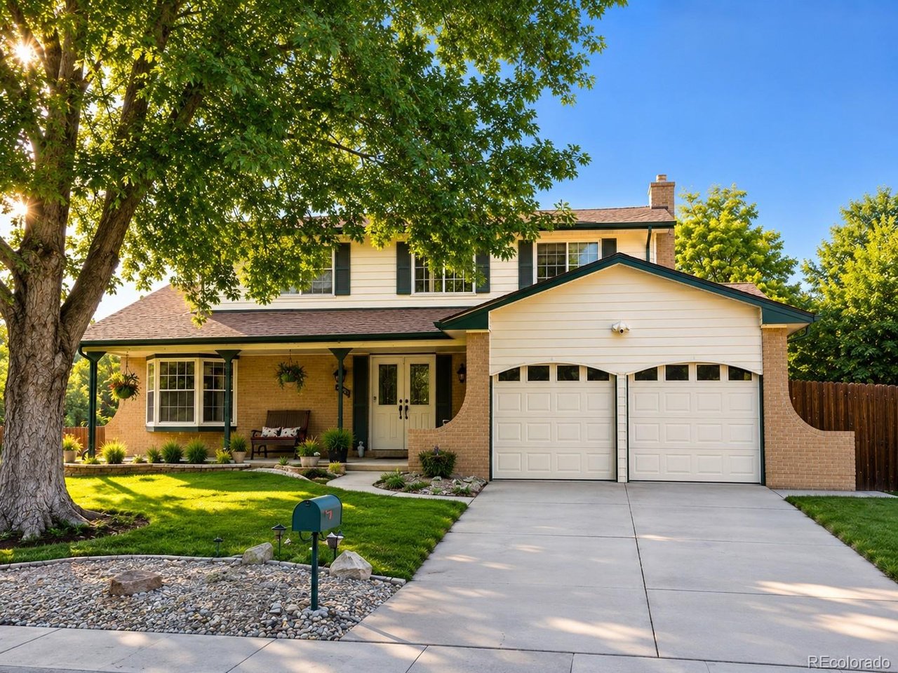 Photo of 1450 S Oakland St Aurora CO 80012