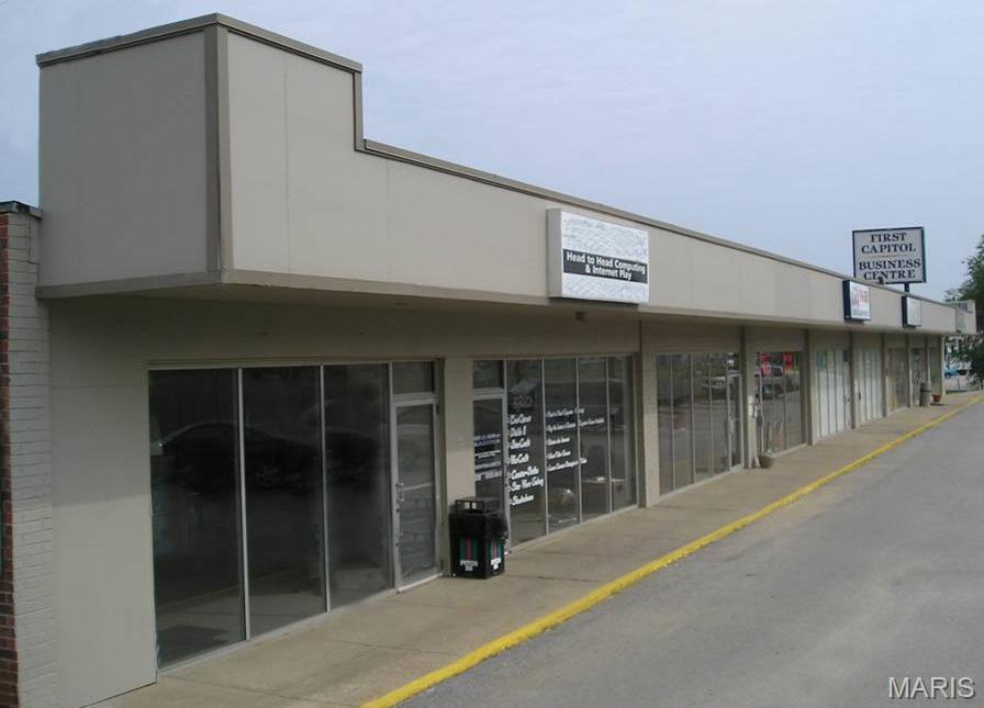 Photo of 2265 First Capitol St Charles MO 63301