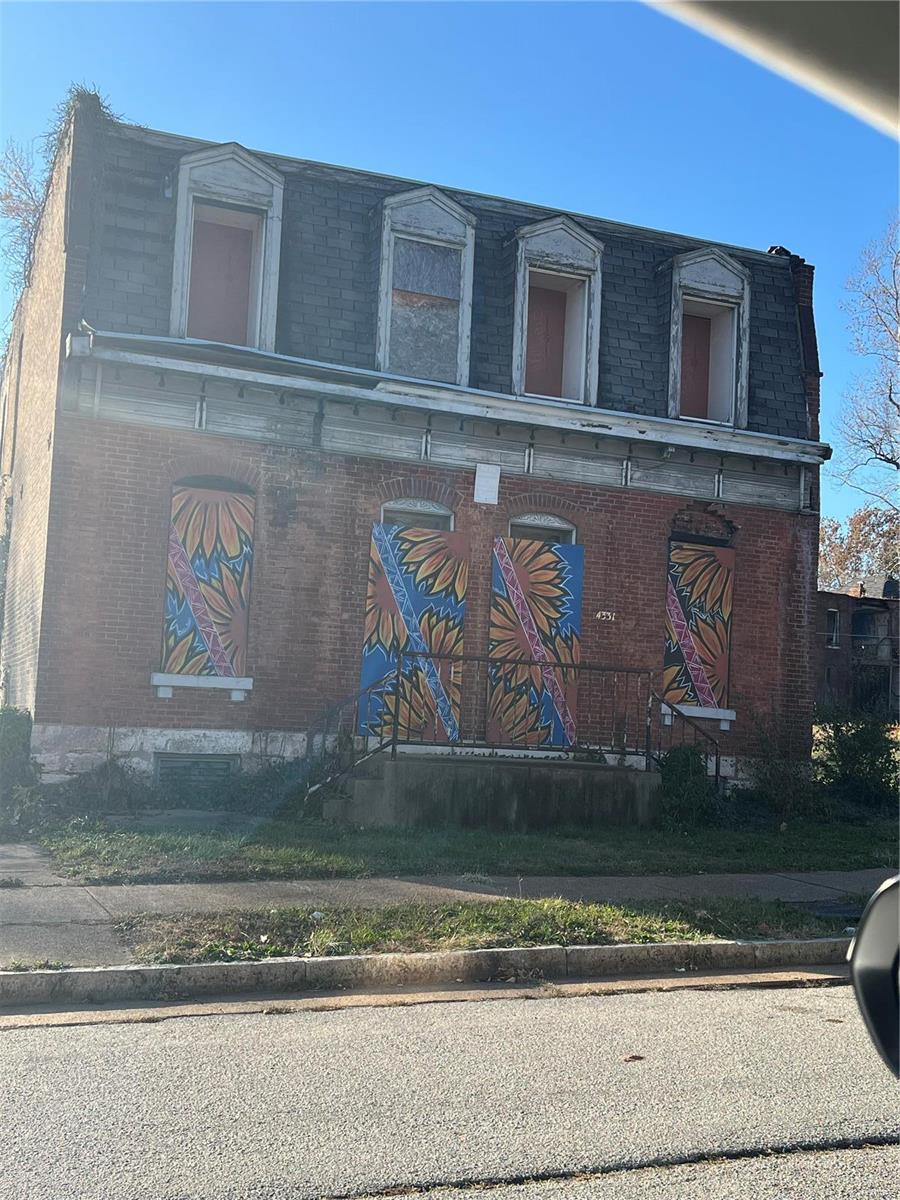 Photo of 4329 N 20th Street St Louis MO 63107
