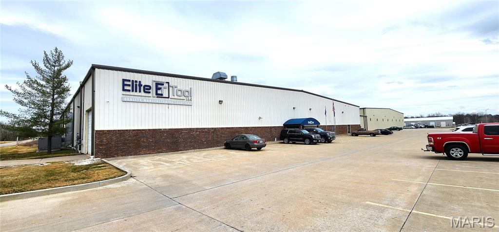 Photo of 1011 Industrial Court Moscow Mills MO 63362