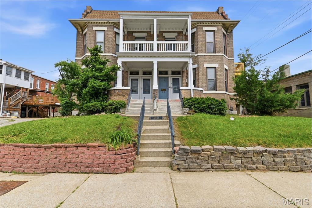 Photo of 422 Lake Avenue #5 St Louis MO 63108