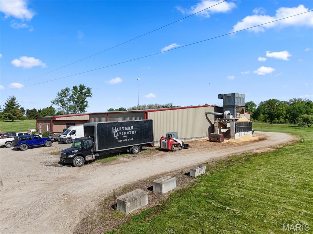 Photo of 29 Red Oak Road High Hill MO 63350