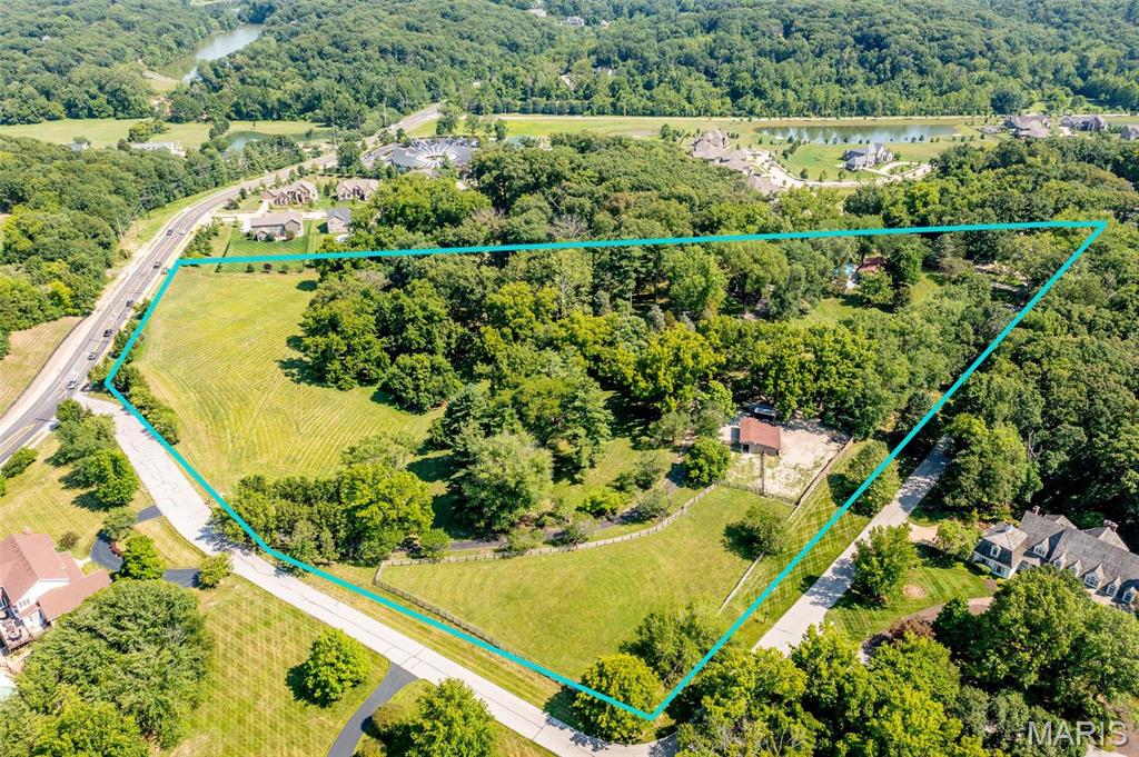 Photo of 1577 Kehrs Mill Road Chesterfield MO 63005