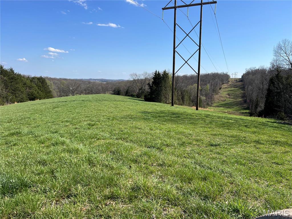 Photo of 13140 County Road 4037 Holts Summit MO 65043