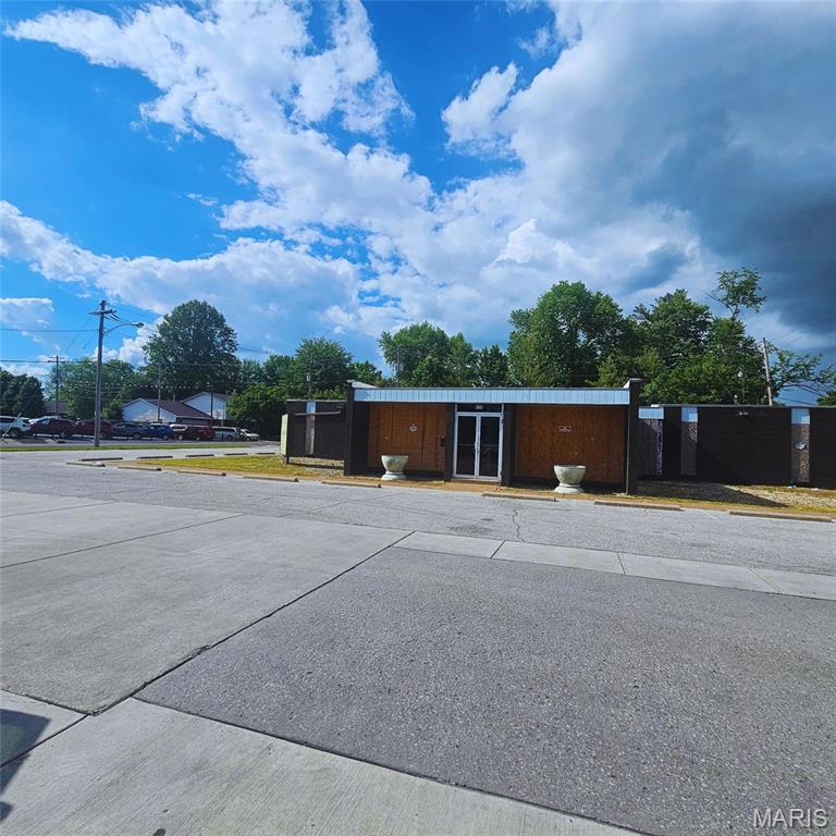 Photo of 626 N 38th Street Belleville IL 62226