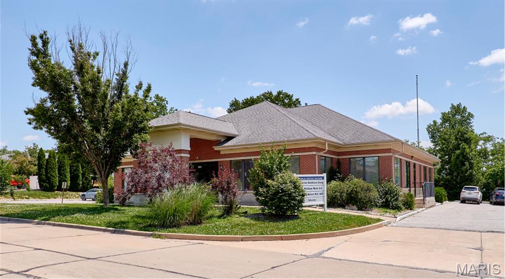 Photo of 1002 Peruque Crossing Court O'Fallon MO 63366