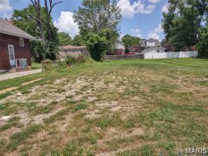 Photo of 8227 Page Vinita Park MO 63130