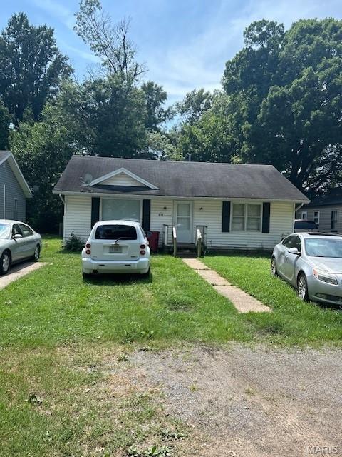 Photo of 511 Clayton Avenue Sikeston MO 63801