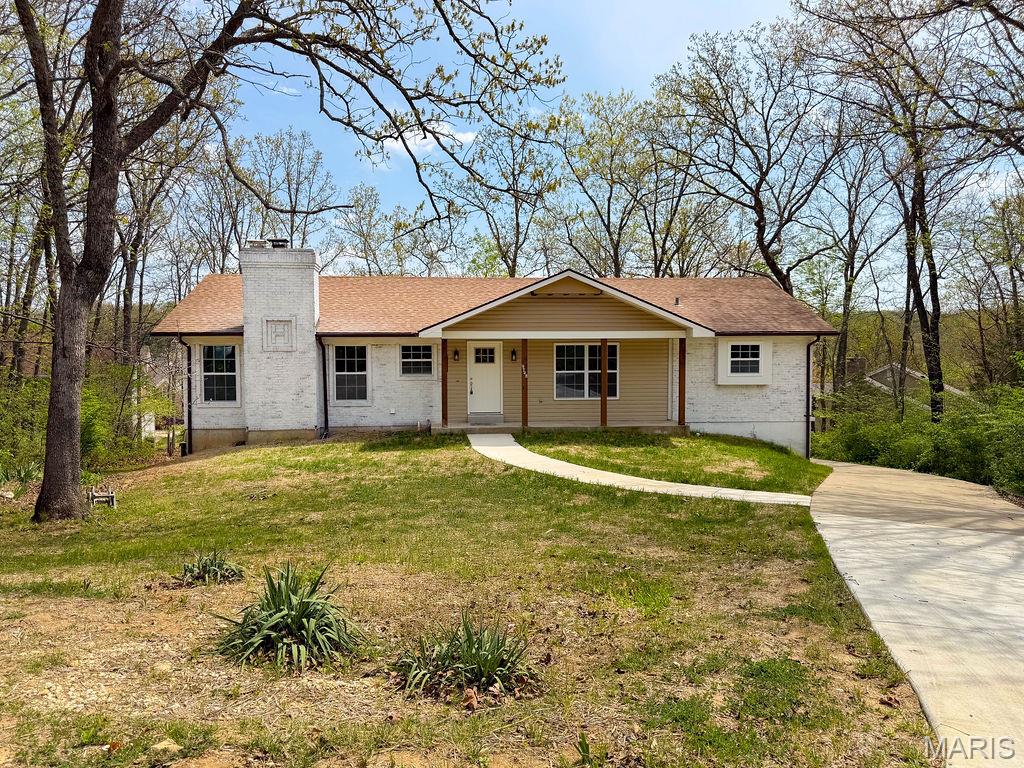 Photo of 9748 Lee Drive Hillsboro MO 63050