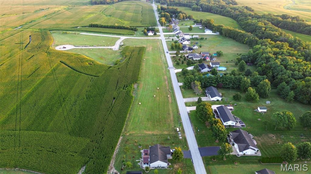 Photo of 33 Witt Mill Road Jerseyville IL 62052