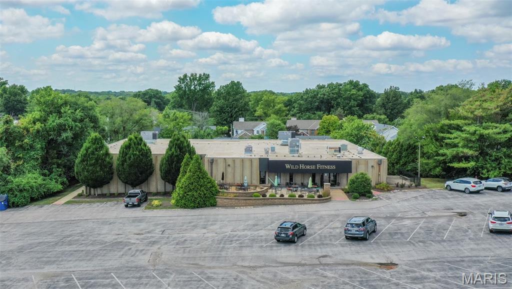 Photo of 920 Kehrs Mill Road Ballwin MO 63011