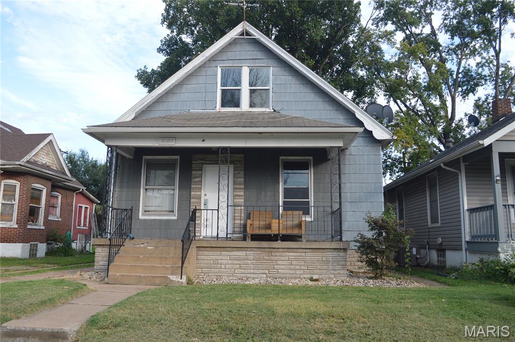 Photo of 2426 Grand Avenue Granite City IL 62040