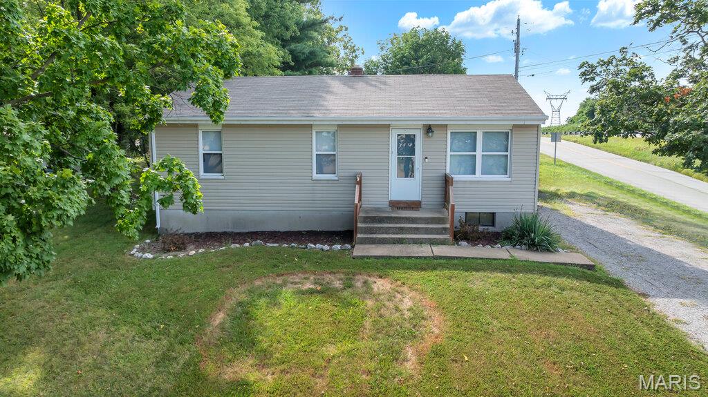 Photo of 2828 Mulberry Lane St Charles MO 63303