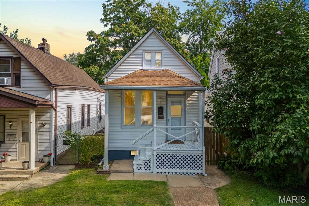 Photo of 4263 Connecticut Street St Louis MO 63116