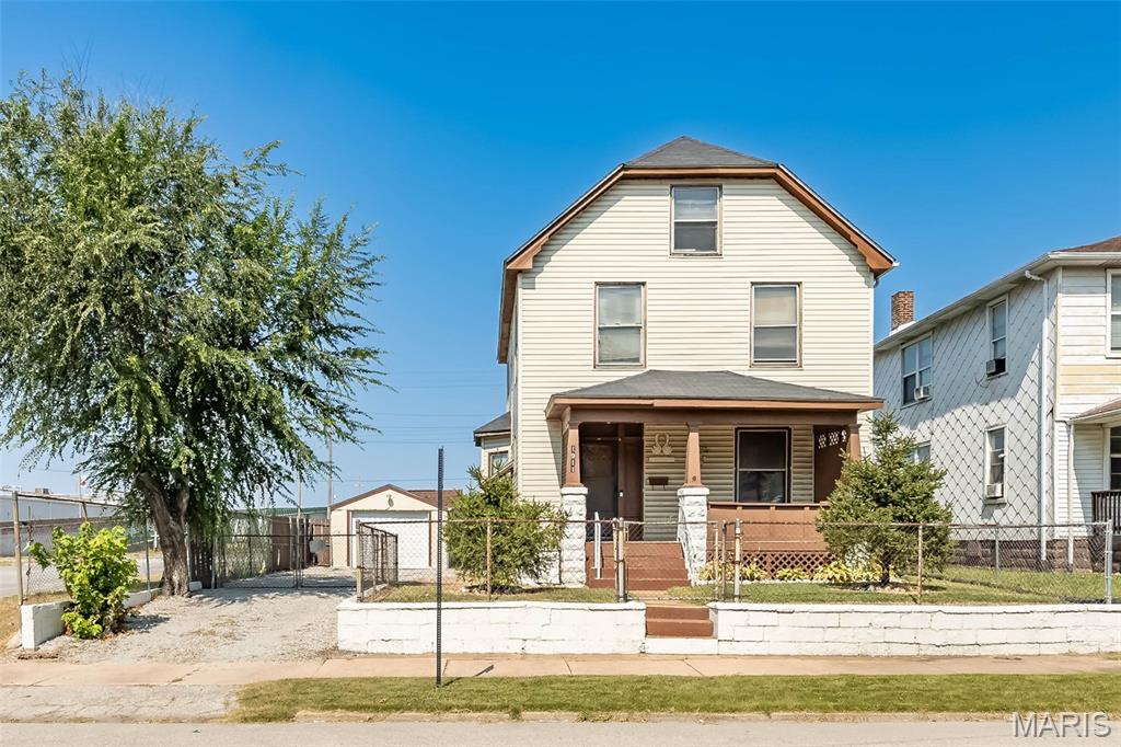 Photo of 1911 Benton Street Granite City IL 62040