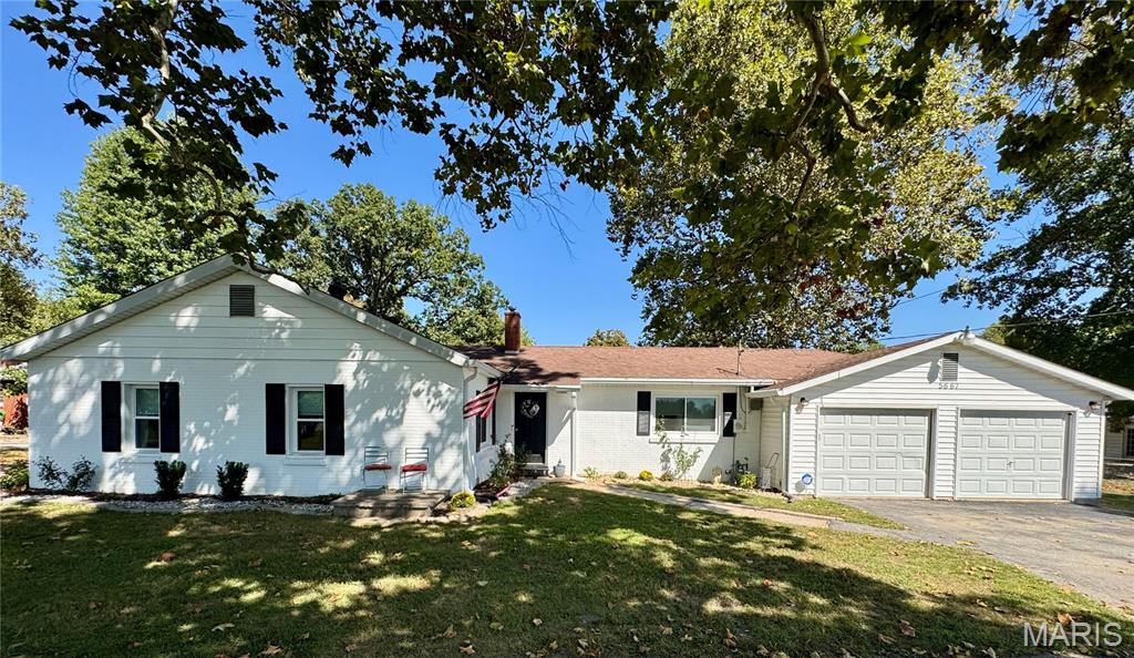 Photo of 5667 Humbert Road Godfrey IL 62035