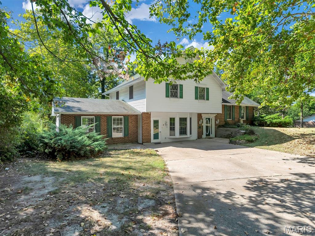 Photo of 31 El Viento Drive Washington MO 63090