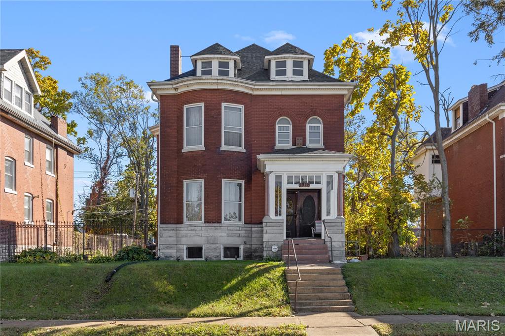 Photo of 1912 Adelaide Avenue St Louis MO 63107
