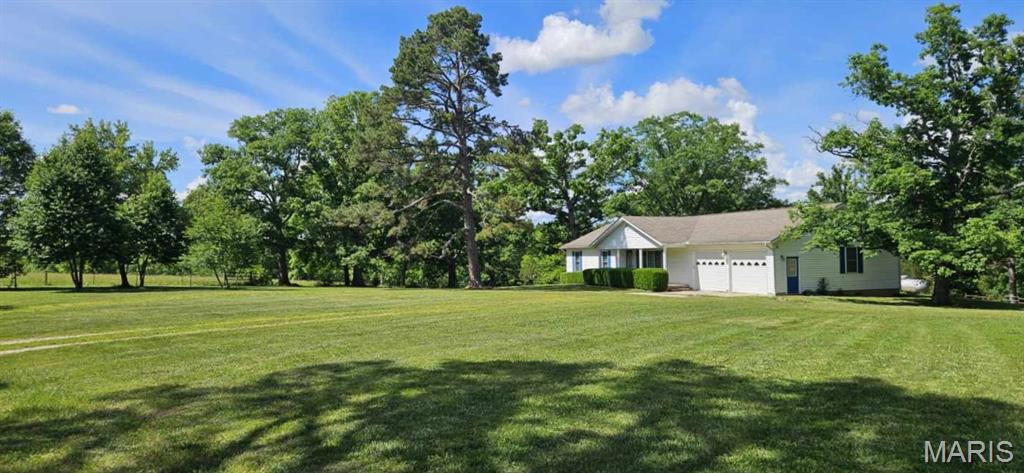 Photo of 205 County Road 6550 Salem MO 65560