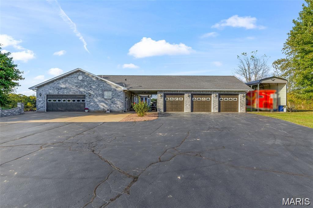 Photo of 857 County road 31 Bismarck MO 63624
