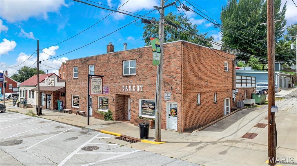 Photo of 308 Market Street Hermann MO 65041