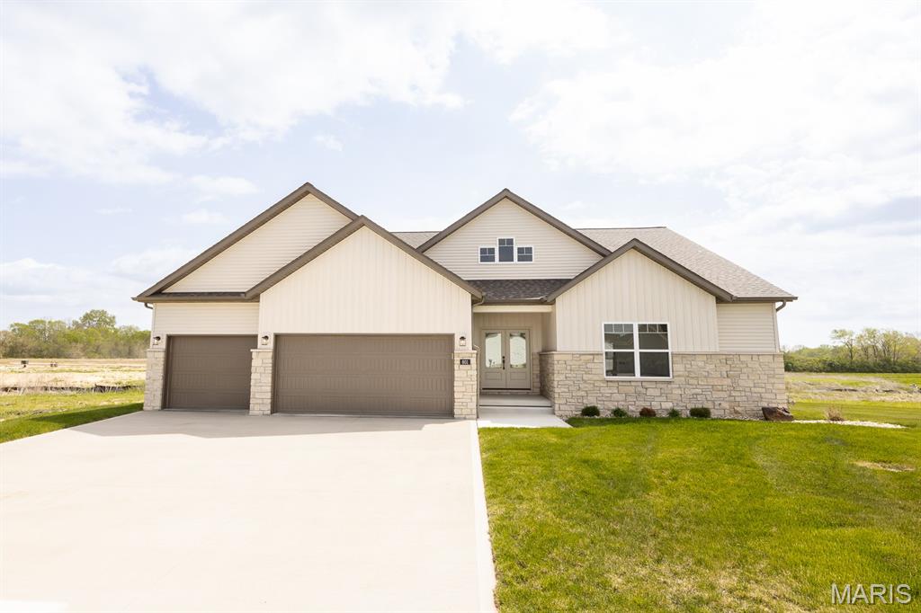 Photo of 801 Golden Bell O'Fallon IL 62269