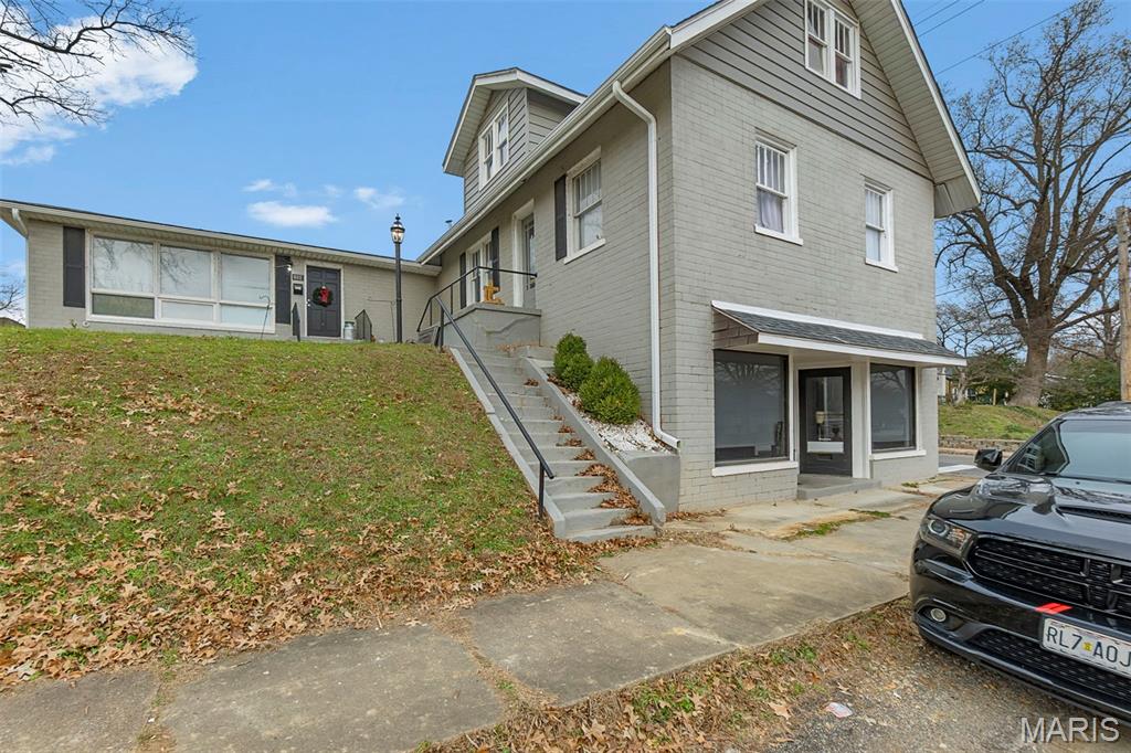 Photo of 401 S West End Boulevard Cape Girardeau MO 63703