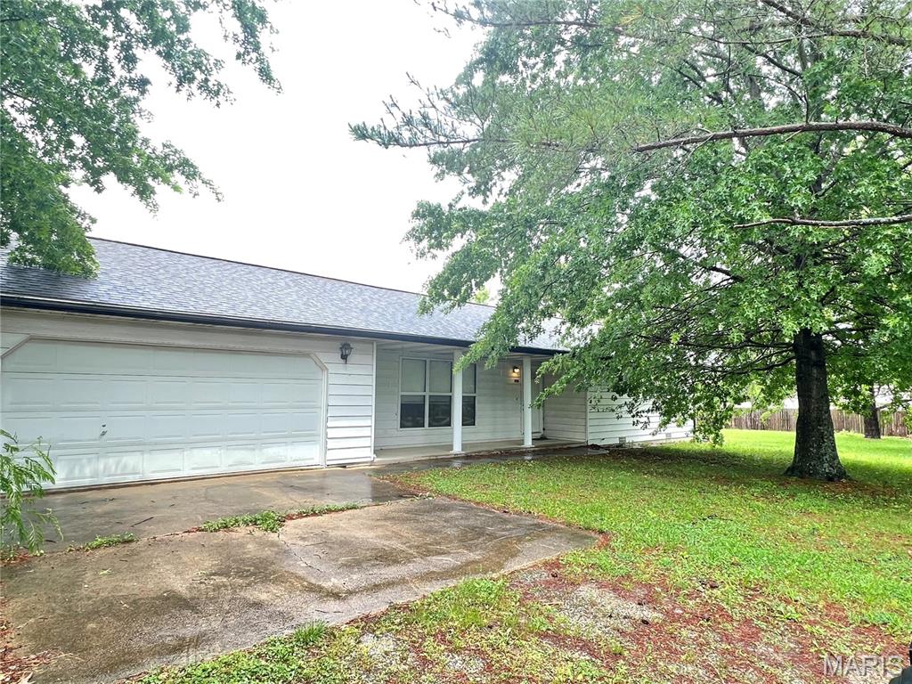 Photo of 14275 Camden Lane Dixon MO 65459