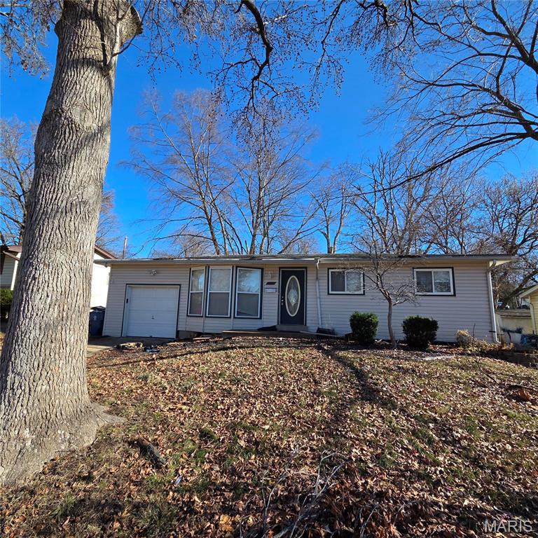 Photo of 7014 Midwood Avenue Hazelwood MO 63042