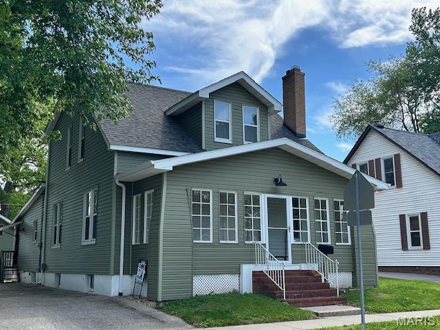 Photo of 415 W 3rd Street O'Fallon IL 62269