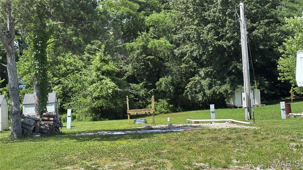 Photo of 21169 Bunny Trail Carlyle IL 62231